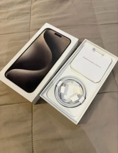 iPhone 15 pro max 256 GB - 85% bateria- super conservado