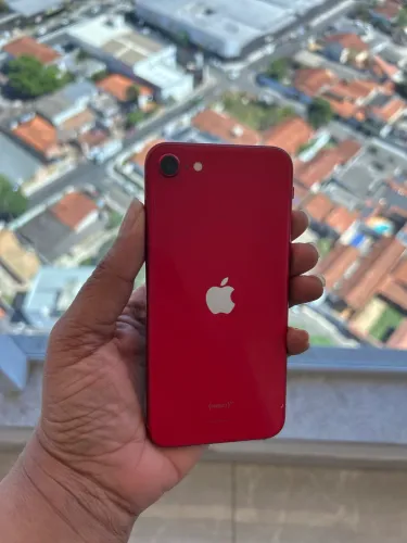 Seminovo todo original iPhone SE 2020 64GB bateria 74% com caixa