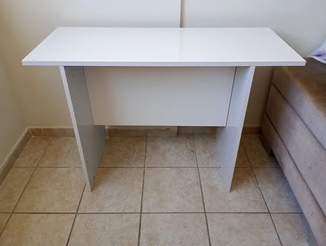 MESA PARA COMPUTADOR EESTUDO