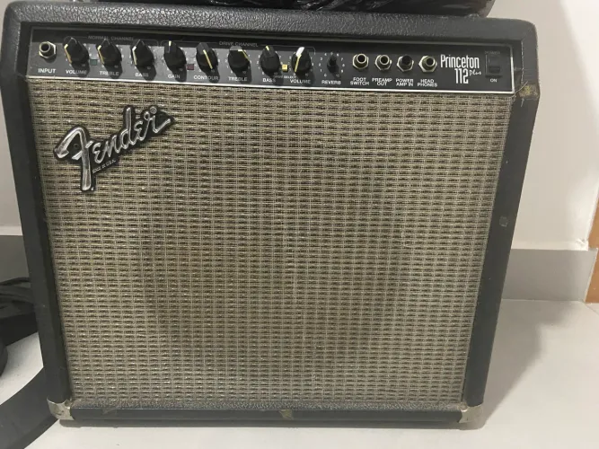 Amplificador Fender Princeton 112