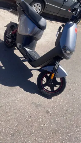 Scooter elétrica