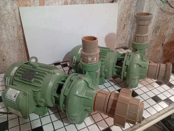 2 Bombas Schneider MSA-21R 2.1/2" 7,5CV 4V Trifásica