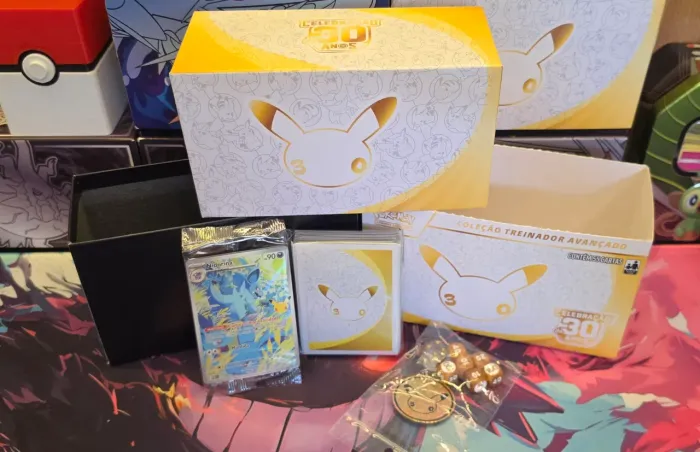 ETB VAZIA 30 ANOS POKEMON