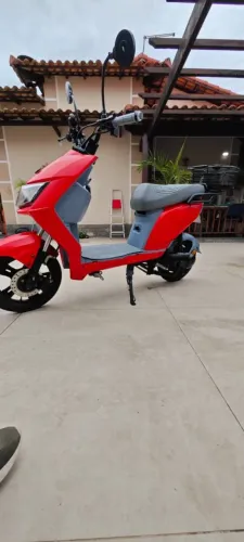 Scooter elétrica marca nxt modelo juna