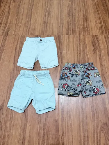 3 shorts 