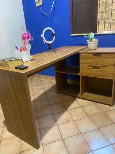 Mesa de consultório 