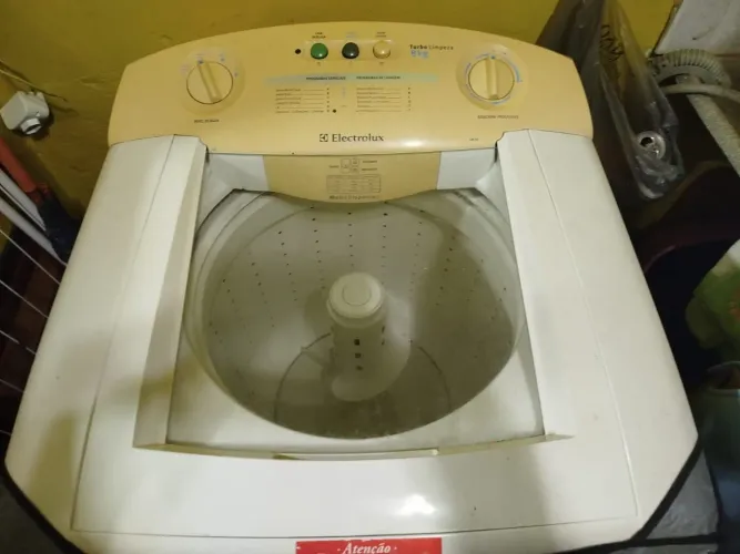 Máquina de lavar Electrolux 8 kg - antiga