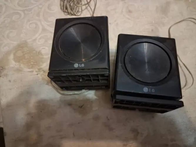 Par de caixa de som lg