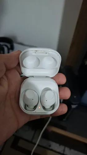 Galaxy buds FE