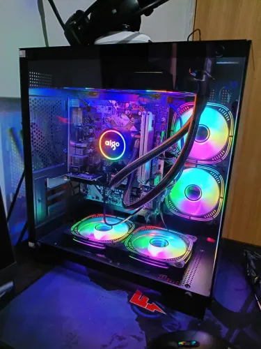 PC Gamer - Ryzen 7 5700g - 32gb ram - SSD + NVme Wi-fi 6 (placa de vídeo Vega 8)