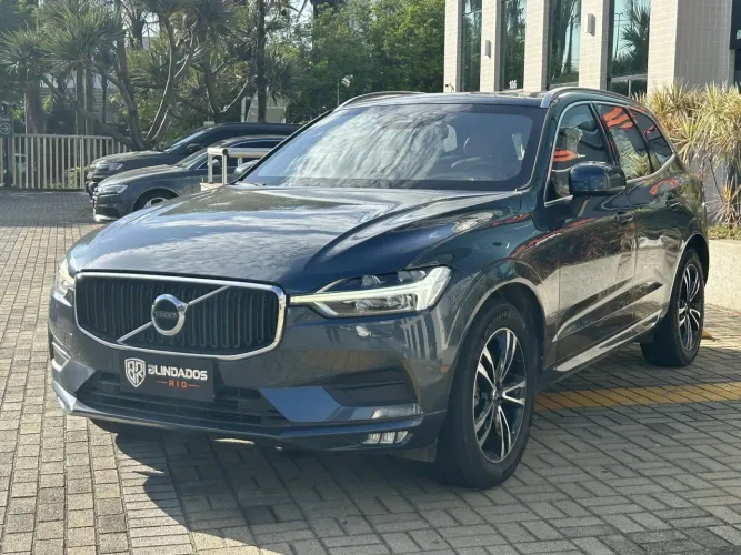 Volvo XC-60 XC 60 D-5 Momentum 2.0 AWD Diesel 5P 2019