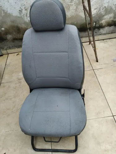 Banco Fiorino uno duas portas só um 