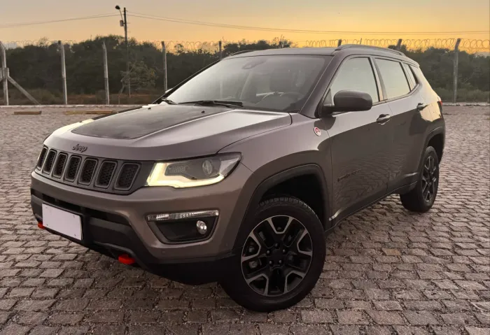 Jeep Compass Trailhawk 2.0 4X4 Dies. 16V Aut. 2021