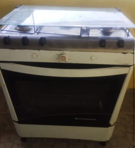 Geladeira máquina de lavar e fogão