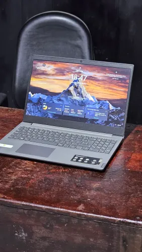 Lenovo IdeaPad S145 | i5 8ª Ger | 12GB RAM | SSD 480GB - (Ler Descrição)