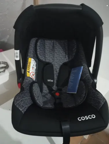 Vendo bebê conforto semi novo não faço entrega