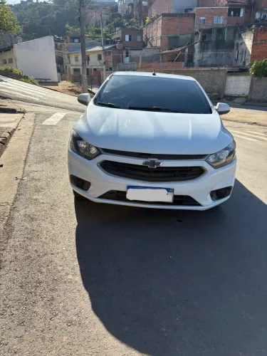 Chevrolet Onix Hatch LT 1.0 8V Flex Mec. 4P 2018