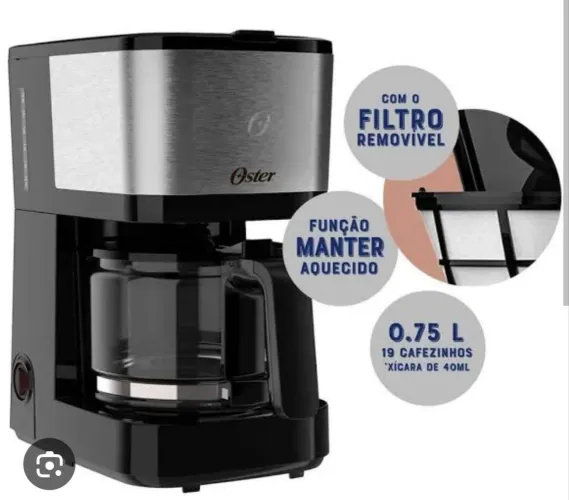 Cafeteira Oster inox com jarra de vidro