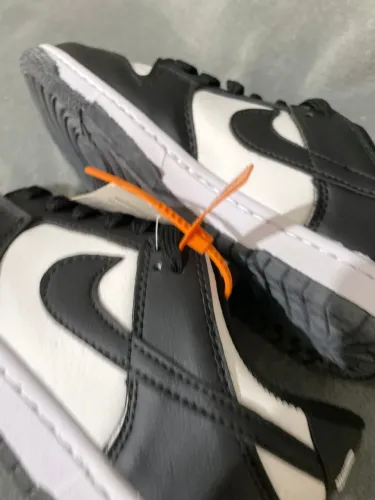 Tênis Nike Dunk Panda