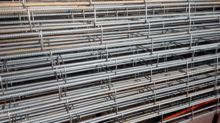 tenho colunas 3/8 direto da indústria  produzimos colunas e virgas projeto 