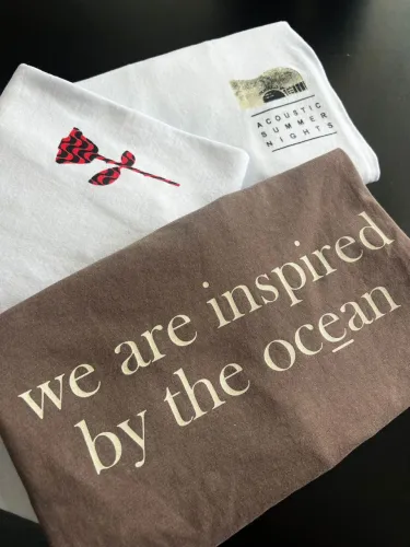 Camiseta malha estonada ?