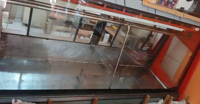 Semi novo excelente estado