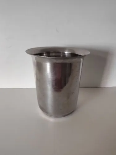 Vendo: copo aço inox 10,00 reais