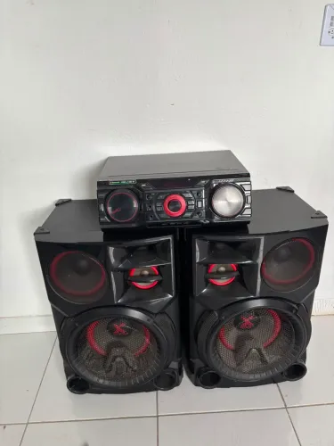 Som LG 2700 W
