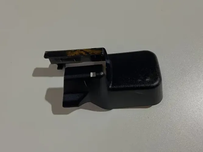 Moldura Trilho Banco Esquerdo Mitsubishi Lancer 2011 A 2013 Preto