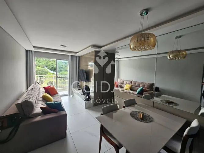 Apartamento no cond. Gran Felicitá no bairro Castelo