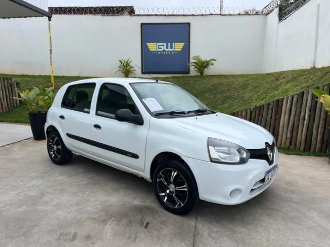 Renault Clio Expression Hi-flex 1.0 16V 5P 2014