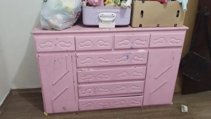 Cômoda Rosa de Sucupira 