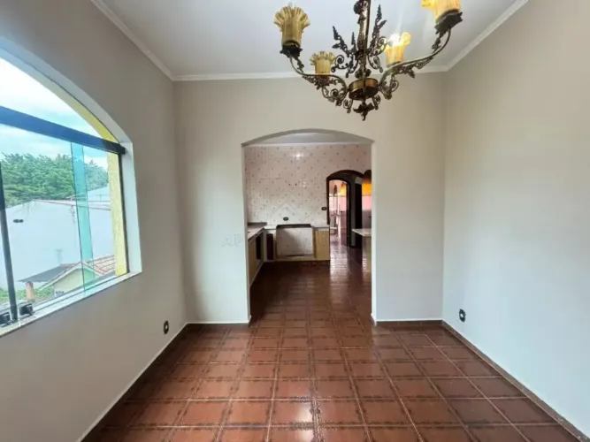 Casa assobradada com 03 dormitórios para venda ou locação, 100m² na Vila Pires - Santo And