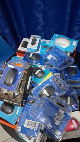 Lote Aprox. 41 Peças - Teclados e Mouses Multi Goldentec Gamer (todos funcionando)