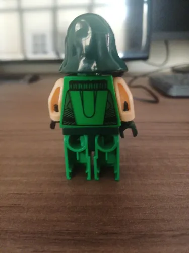 Minifigura lego do arqueiro verde LEGO