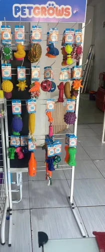 Expositor com 50 brinquedos novo