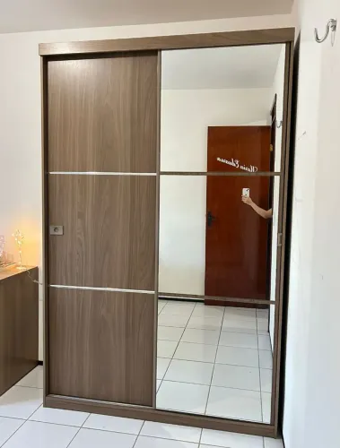 Guarda roupa de Solteiro