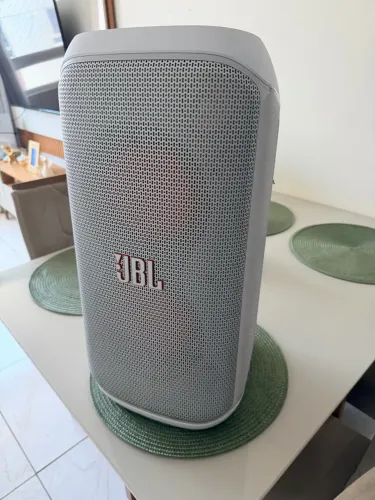 Vendo Jbl Partybox Club 120 branca