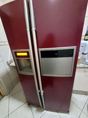 Vendo geladeira LG