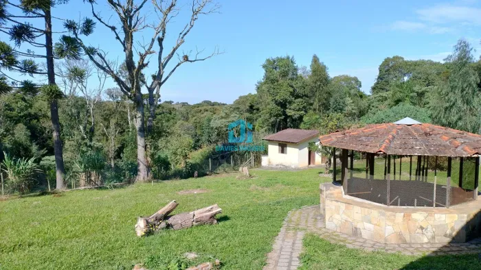 Chácara | Estrada da Ribeira | 12.000m² | 3 Quartos, sendo uma suíte | em Colombo.