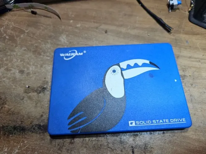 SSD 2.5 WALRAM 128GB
