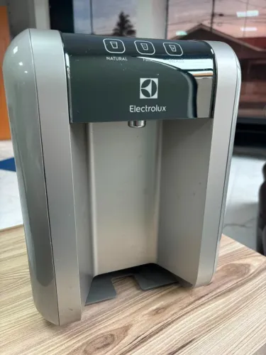 PURIFICADOR DE ÁGUA ELECTROLUX ELETRONICO