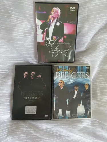 DVDs Bee Gees, Rod Stewart