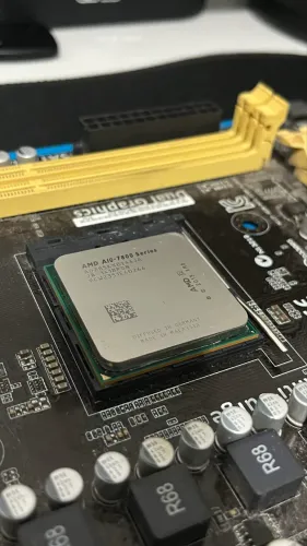Processador AMD A10-7800 Series