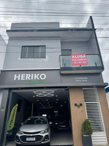 Alugam-se SALAS COMERCIAIS 