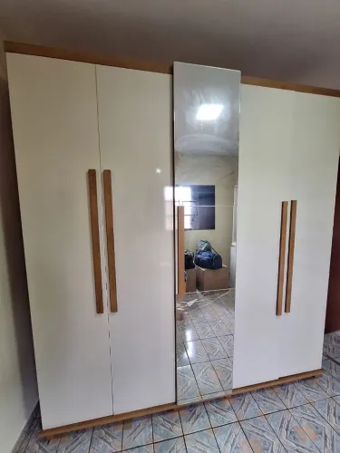 Guarda roupa de casal com montagem e entrega grátis 