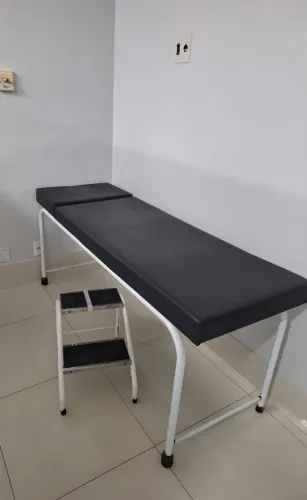 Mesa maca de exames