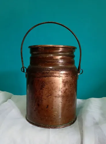 Lata Leiteira Antiga em Ferro com Banho de Cobre 4 litros