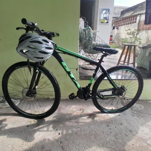 Vendo bike adulto pouco uso