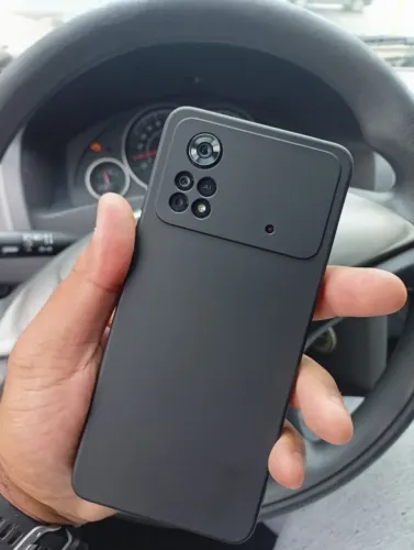 Troco Poco x4 pro 126 Gb e Redmi 14C 256 Gb por iPhone.